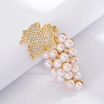 Brož Brož hrozen vinné révy s perlami