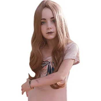 Panenka Paruka Megan robotická panenka