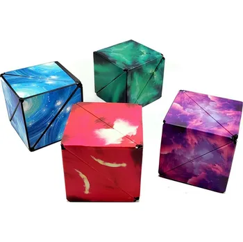 ostatní stavebnice Magická kostka - 4 barvy Barva: Červená