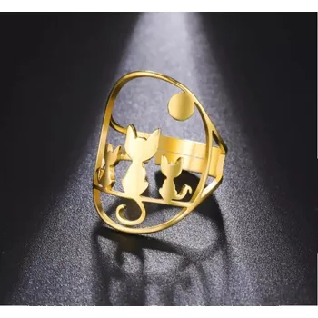 Prsten Dámský kočičí prsten z chirurgické oceli, zlatý