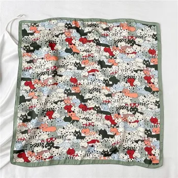 Šátek Šátek kočky , zelený okraj, barevné kočky