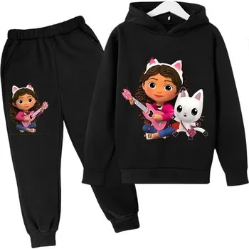 Gabby's Dollhouse Dětská tepláková souprava s potiskem na motivy oblíbeného seriálu "Gabby's Dollhouse" (černá) Barva: černá + černá + kočka, Velikost: 100