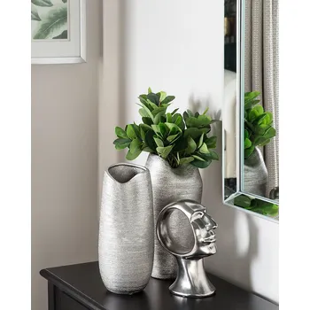 Váza Dekorativní stolní váza stříbrná kamenina 33 cm matná glamour design bytové doplňky Beliani
