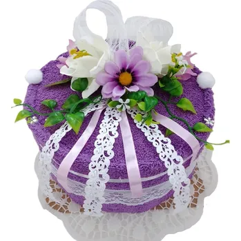 Bytová dekorace Veratex Textilní dort fialkový