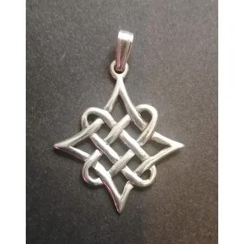 Přívěsek Propletenec kosočtvercem - stříbrný přívěsek