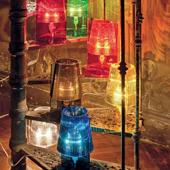 Lampička Designová stolní lampa Kartell Take, kouřově šedá 1 x 28 W - Doprava zdarma