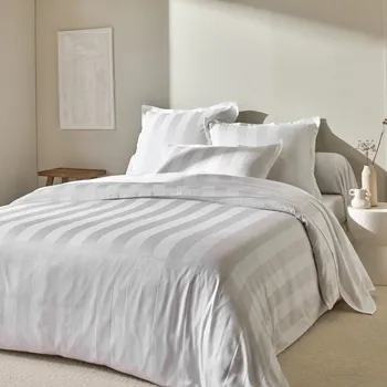Povlečení Blancheporte Pruhované saténové ložní povlečení bílá povlak na polštář 63x63 cm