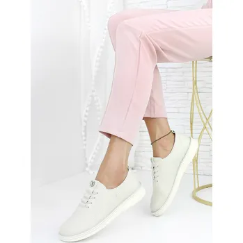 Dámské tenisky Ctogo Gogo Dámské polobotky CC2331-2BE Velikost: 42