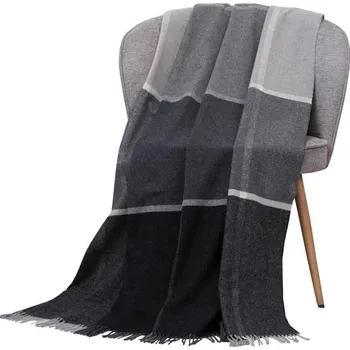 deka SCANquilt vlněný pléd DELI WOOL kostka šedá střední 130 x 200 cm