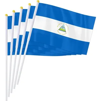 Vlajka Nikaragua 14 x 21 cm na plastové tyčce