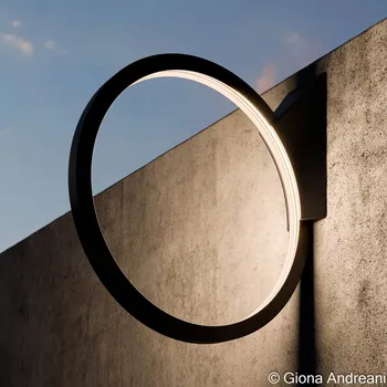 Venkovní osvětlení Artemide O LED světlo na terasu, Ø 45 cm - Základna - délka 24,7 cm, šířka 10 cm; šířka kroužku 4 cm černá LED 22 W celkem - Doprava zdarma