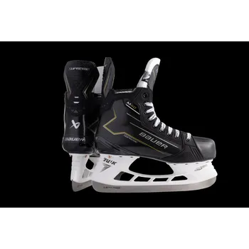 Zimní sport Hokejové brusle Bauer Supreme M40 senior Velikost: 7 fit 2 větší slevu můžete získat na naší prodejně! nabroušení ZDARMA!