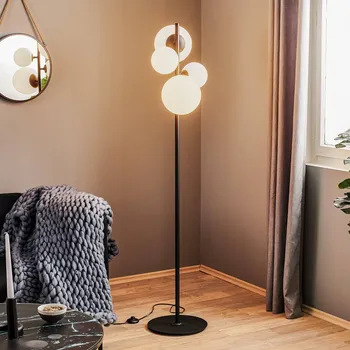 Lampička ALDEX Stojací lampa Dione, čtyřramenná, černá - Ø malé koule 14 cm; Ø velké koule 20 cm bílá matná, černá 2 x 60 W E27 + 2 x 40 W E14 - Doprava zdarma