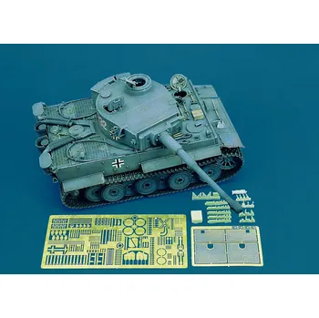 Plastikový model Royal Model 1/35 Tiger I fruhe produktion