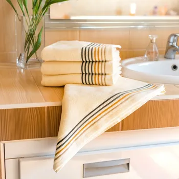 Luxusní Froté osuška Katka 70x140 cm - cream