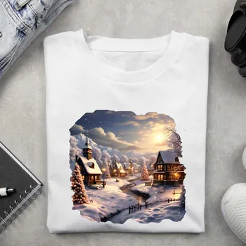 Dámské tričko Dámské tričko - Vánoční motiv zasněžená vesnička Barva: Černá, Velikost: M