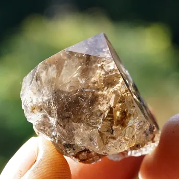 Přírodní kámen Záhněda se sagenitem krystal, , skladem