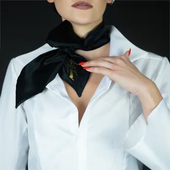 Šátek Hedvábný šál ozdobný Barva: Zelená překrásný dárek