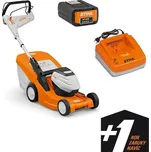 STIHL RMA 443 PV Set (Sekačka STIHL RMA 443 PV v setu s akumulátorem STIHL AP 200 a rychlonabíječkou STIHL AL 300.)