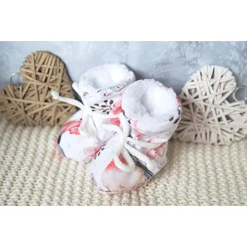 Capáčky AMÁLKA Zateplené bačkůrky, ptáčci s květy, chlupatka Velikost: 68-80