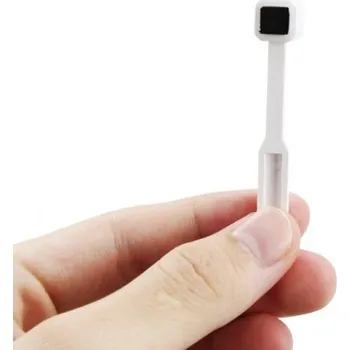 Příslušenství pro gramofon TESLA Static-Off Carbon Fiber Stylus Brush White - Karbonový kartáček na hroty přenosek v luxusním bílém provedení