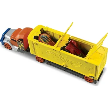 Hot Wheels Havarující tahač autíčko Hot Wheels Havarující tahač