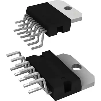 Měnič napětí IO L296