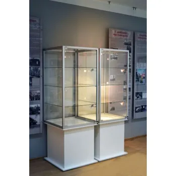 Police do vitrín typ SSL Název: police tloušťky 8mm o rozměru 40 x 40cm