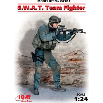 Plastikový model 1:24 S.W.A.T. Team Fighter