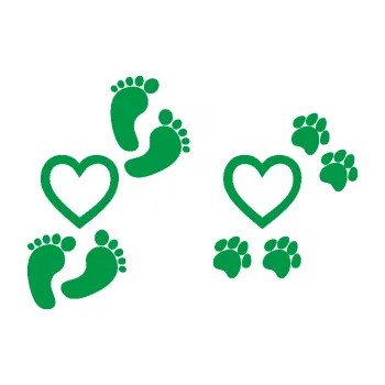 Samolepicí dekorace na vozidlo Dítě v autě 079 pravá nožičky a tlapky se srdíčkem (12 - zelená) SAMOLEPKA NA AUTO, NÁLEPKA, FÓLIE, POLEP, TUNING, VLASTNÍ TEXT, TISK, AUTOSAMOLEPKY.cz, POLEPY, OBRÁZEK, LOGO, 3D STICKERS