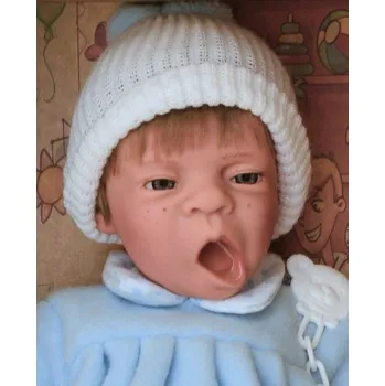 Panenka Šklebík- Zíválek v modrém od firmy Lamagik ze Španělska (Gestito - španělský šklebík)