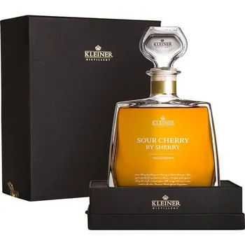 Pálenka Kleiner Sour Cherry by Sherry 43 % 0,7 l