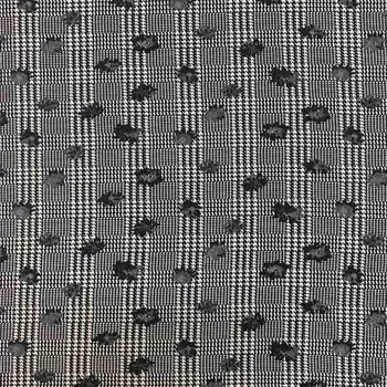 Kostýmovka bílo-černý pepito vzor, kytky, š.145