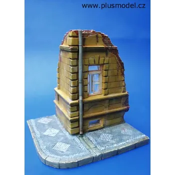 Plastikový model Plusmodel 1/35 Berlin 45 Diorama