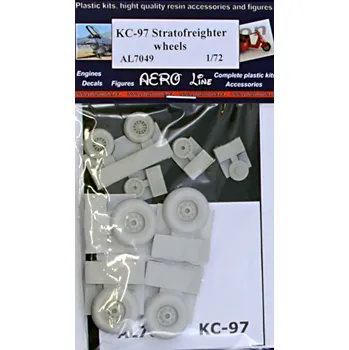 Plastikový model Plusmodel 1/72 Wheels for KC-97 Stratofreighter