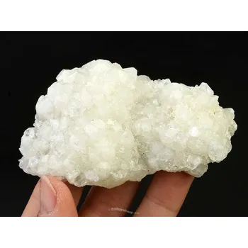 Přírodní kámen Drúza apofylit zeolit 80g