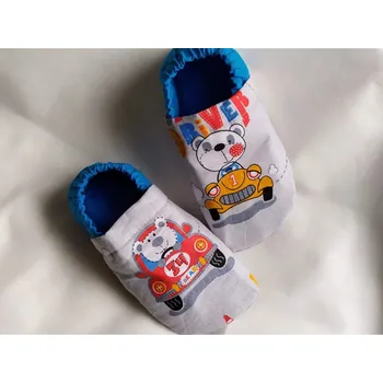 Capáčky Capáčky medvídek řidič velikost: 27 - 29,5cm (440,- Kč)