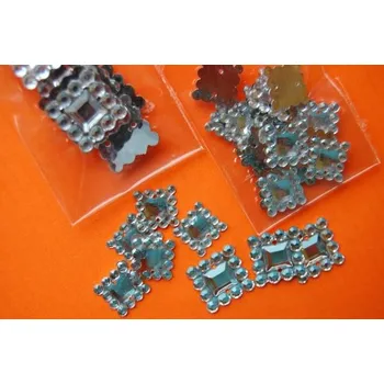 Nášivka Našívací ozdoba 335 vel.15mm balení 2g (12 bal.)