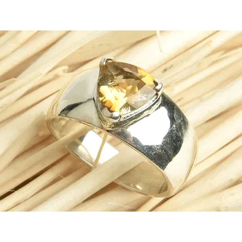 Prsten Prsten citrín brus trojúhelník vel.55 Ag 925/1000 6,9g