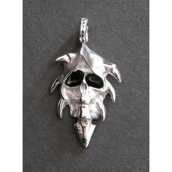 Přívěsek Lebka v kápi - ocelový přívěsek