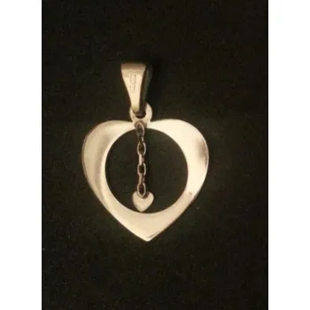 Přívěsek Stříbrné srdce v němž visí na řetízku malé srdíčko - přívěsek