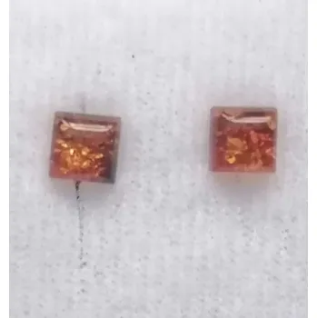 Přívěsek Stříbrné čtverečkové náušnice s jantarem