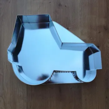 Forma na pečení Felcman Traktor dortová forma 33 x 7,5 cm