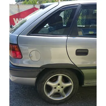 Karosérie plastové lemy blatniku Opel Astra F 1991-2001