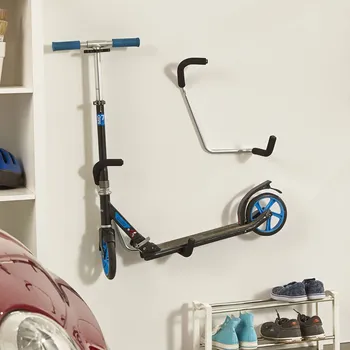 Koloběžka Držák pro koloběžky - k zavěšení na stěnu
