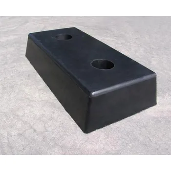 Gumový doraz na rampu 500 x 250 x 100 mm - rozteč děr 250 mm