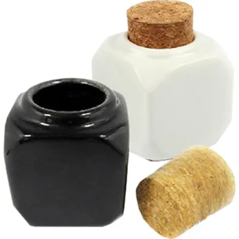 DENATO s.r.o. Keramická nádoba na liquid Barva: bílá