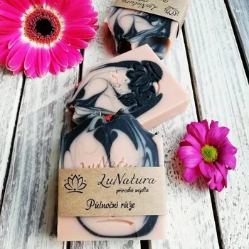 Koupelová kosmetika Půlnoční růže 120g