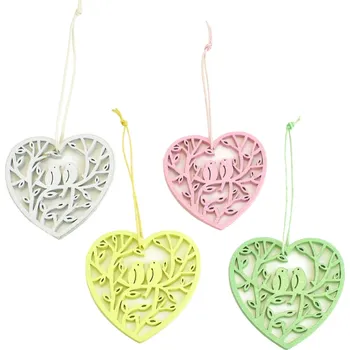 Velikonoční dekorace Perforovaná srdíčka na zavěšení 4 ks