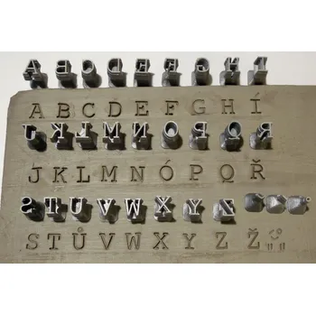 Výtvarná sada Sada razidel ABECEDA VELKÁ PÍSMENA 898 ( 29 kusů v sadě )